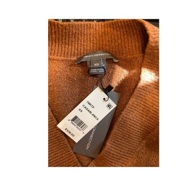 French Connection Soft Brown Boxy Oversized V-Neck Sweater Size XS NWT - Picture 3 of 7